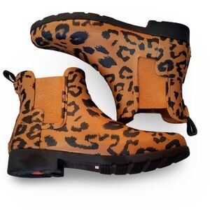 Hunter Women’s Cheetah Short Rain Boot (US Sz 8)